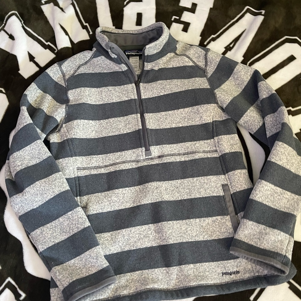 Patagonia Quarter Zip Up Sweater 💕💕